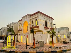 Super Deluxe Corner Villa for Sale | Prime Location – Two Streets