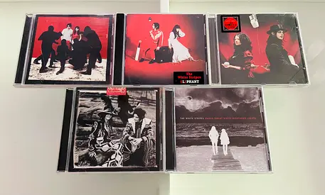 5 White Stripes Music CD’s