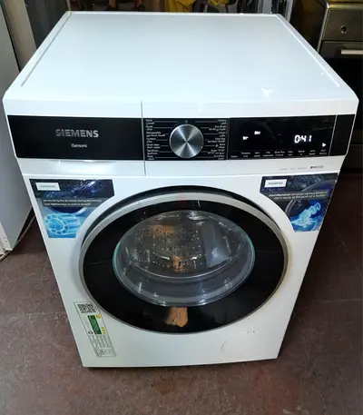 Siemens New Model 10kg Washing machine.