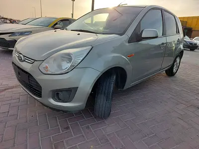 2014 FORD FIGO 照片 13