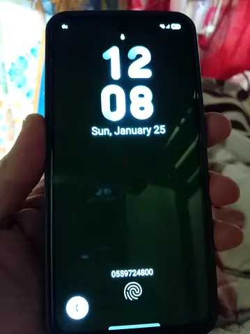 Excellent Condition Galaxy $% Smartphone for Sale