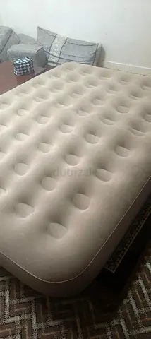 Air meters with portable compressor