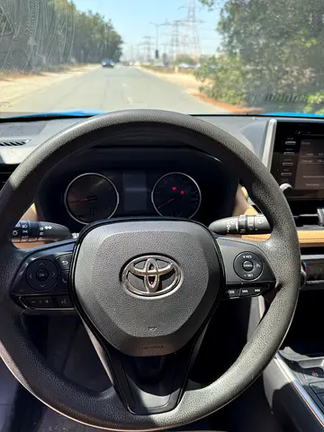صورة 15 لـ 2019 Toyota RAV 4