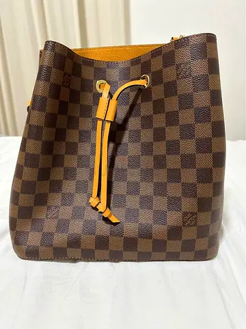 [Perfect Condition] Authentic Louis Vuitton NéoNoé MM Bucket Bag