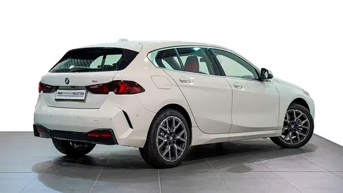 صورة مصغرة 3 لـ 2025 BMW 1-SERIES
