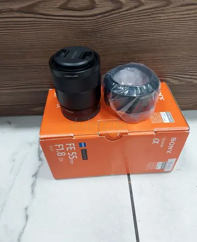 Sony FE Carl Zeiss Sonnar ZA 55mm f1.8 T*