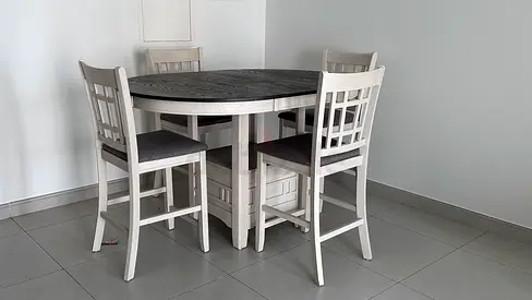 Urgent!! Distress sale of Stylish Round (expandable) Dining Table +4 High Chairs,  needs to go asap