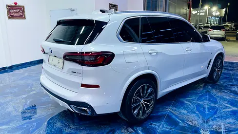 صورة مصغرة 4 لـ 2021 BMW X5