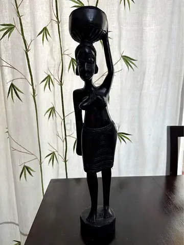 Global Village African Female Villager Statue Antique Handmade Wood Home Décor