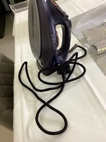 Steam Iron for Sale
