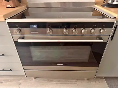 Siemens IQ500 Electric cooker 90 by 60cm