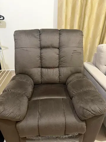 Comfortable Recliner Chair in dark brown