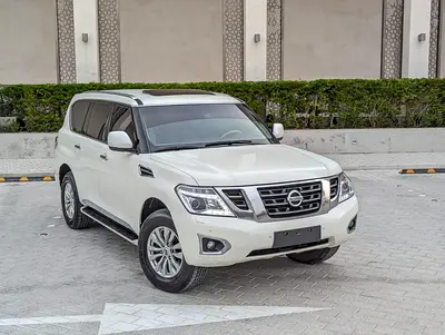 NISSAN PATROL 2017 GCC OPTION SE SUNROOF V6 4.0L IN EXCELLENT CONDITION