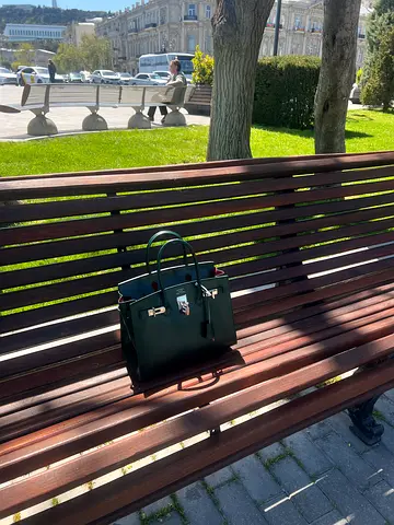 Elegant Green Handbag for Sale