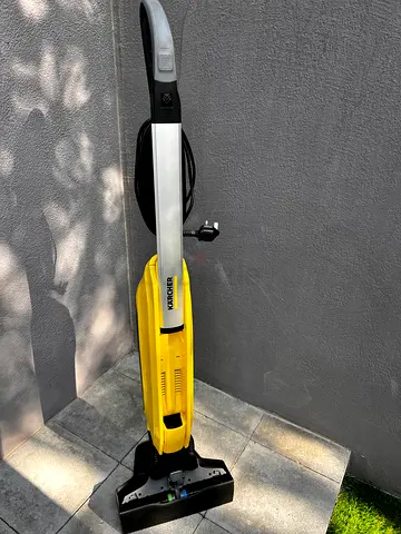 Karcher FC 5 hard floor cleaner.