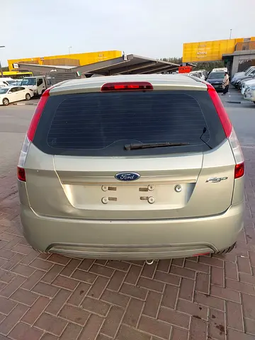 2014 FORD FIGO 照片 7