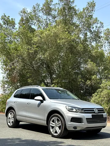 2012
Volkswagen Touareg
3500 - 3999 cc 6 cylinders
200 - 299 HP
GCC Specs