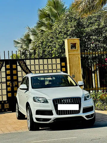 Audi Q7 2013 GCC | Full Size 7 seater SUV | Very Clean
