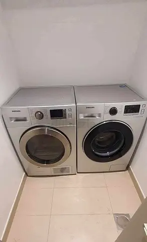 Samsung 8kg washer and 8kg dryer separate