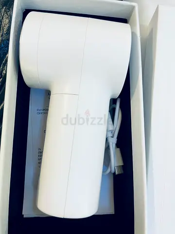 Sweater fluff trimmer