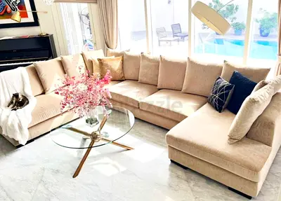 Stylish Modren The One Kingston Sectional U Shape Sofa Like new