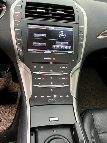 2015 Lincoln MKZ — фото 10