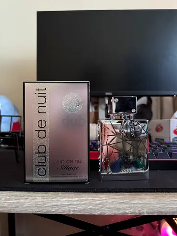 Club De Nuit Perfume sillage - Luxury Fragrance for Him