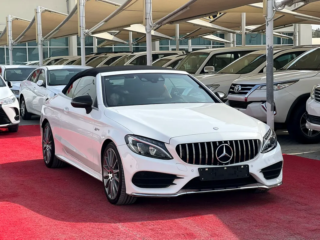 Mercedes-Benz C-Class 2017 — photo 1 of 20