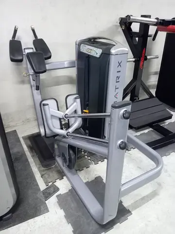 Matrix Strength Training Machine - Perfect for Your Fitness Goals!