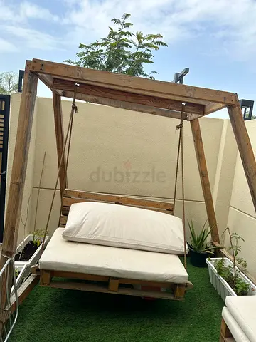 Wooden Outdoor Swing Bed for Relaxation
