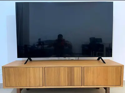 Sleek 55-inch Smart LED TV