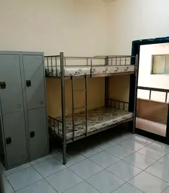 Executive bedspaces available for males