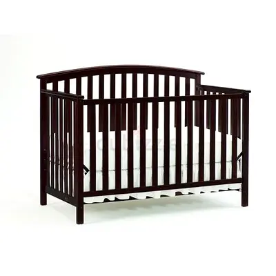 Classic Wooden Crib for Your Little One