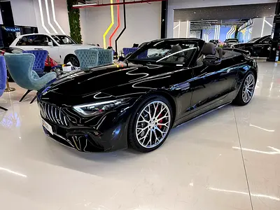 2022 Mercedes‑AMG SL55 4MATIC+ - GCC - Dealer Service history available