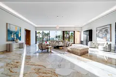 Biggest Garden Suite| Palm View | Private Elevator