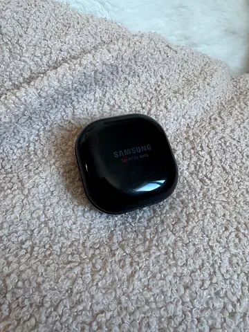 Samsung Galaxy Buds Live (R180)