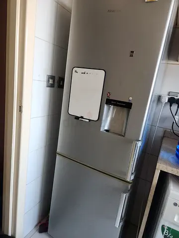 High-Quality Refrigerator with Water Dispenser