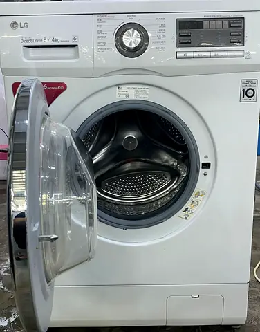 LG washing machine 8/4 for sale