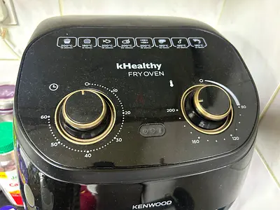 Oven and air fryer from kenwood