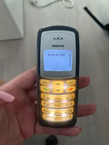 Nokia 2100
