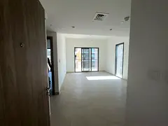 For Sale Distinctive Apartment in Jawaher Building – Maryam Island