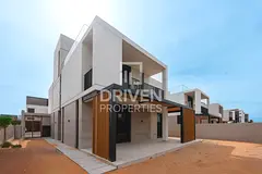 Prime Row | Park Views | Elegant Layout | Spacious