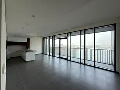 Luxury Waterfront 3BR + Maid | Burj Khalifa &amp; Creek Views