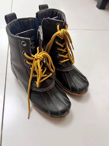 Branded Stylish Boots with Yellow Laces size 34-35
