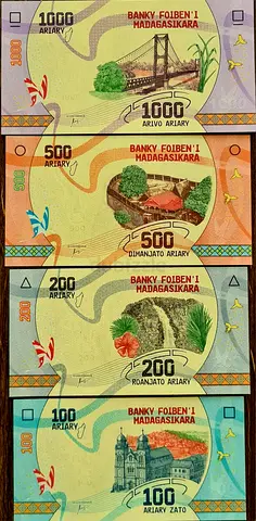 MADAGASCAR BANKNOTE SET 2017
