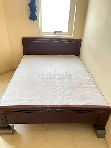 Classic Wooden Bed Frame with Headboard with Medicated Matters