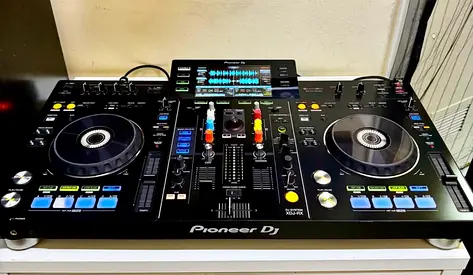 Pioneer XDJ RX for sale