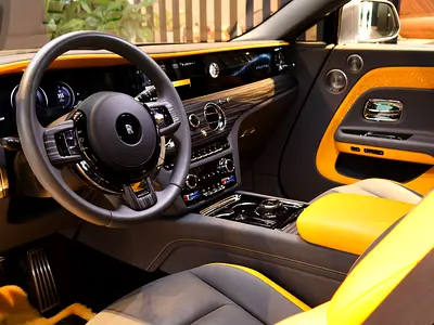 2024 ROLLS-ROYCE SPECTRE photo 5