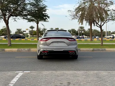 صورة 16 لـ 2020 KIA STINGER