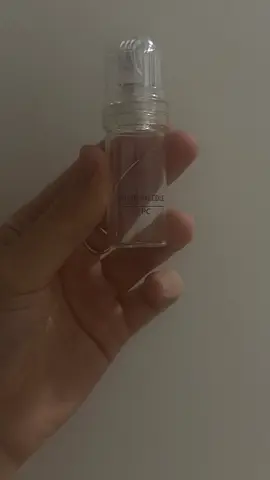 Microneedle Skin Treatment Tool